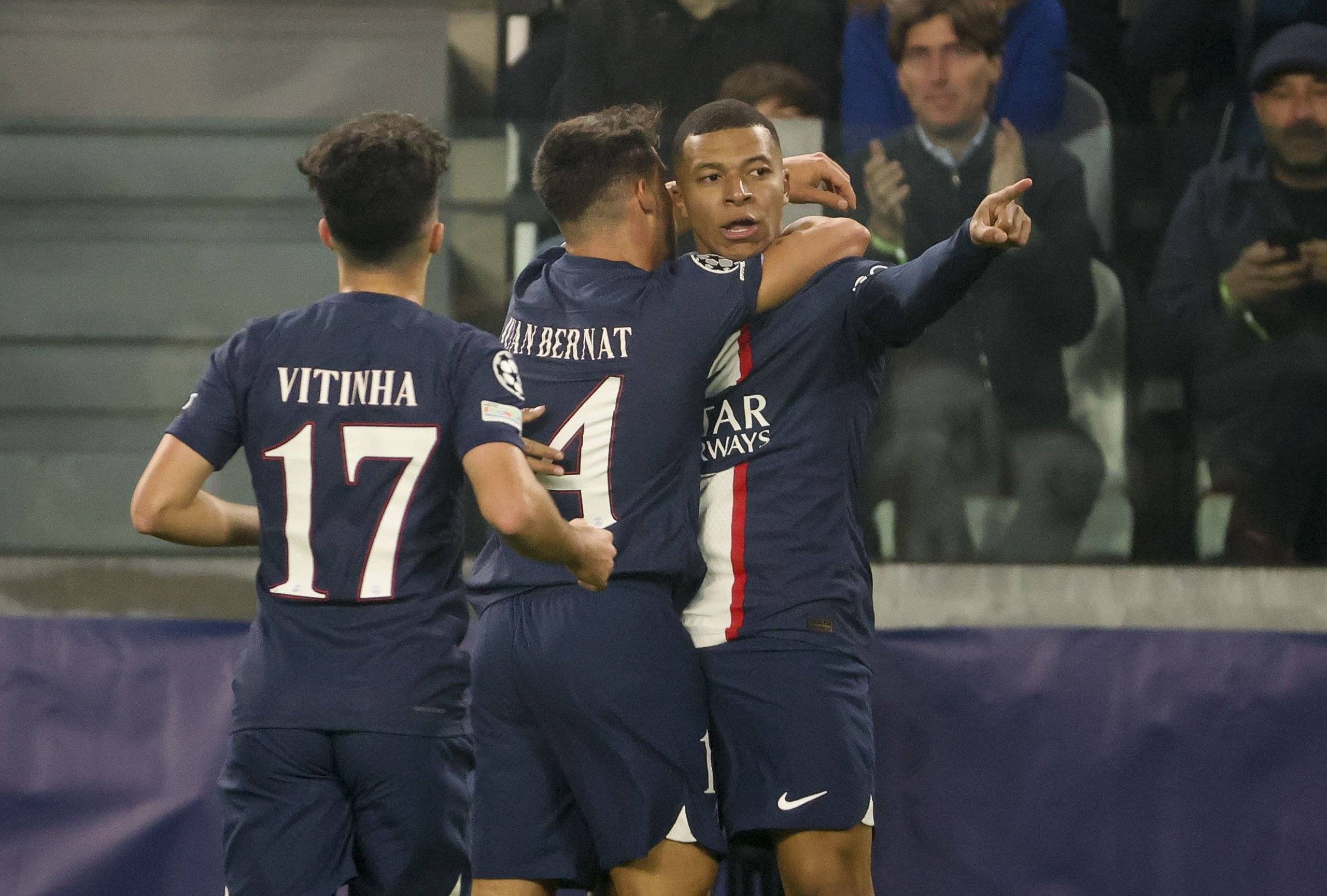 包含阿森纳绝杀巴黎圣日耳曼,姆巴佩乌龙送礼英超的词条 包含阿森纳绝杀巴黎圣日耳曼,姆巴佩乌龙送礼英超的词条